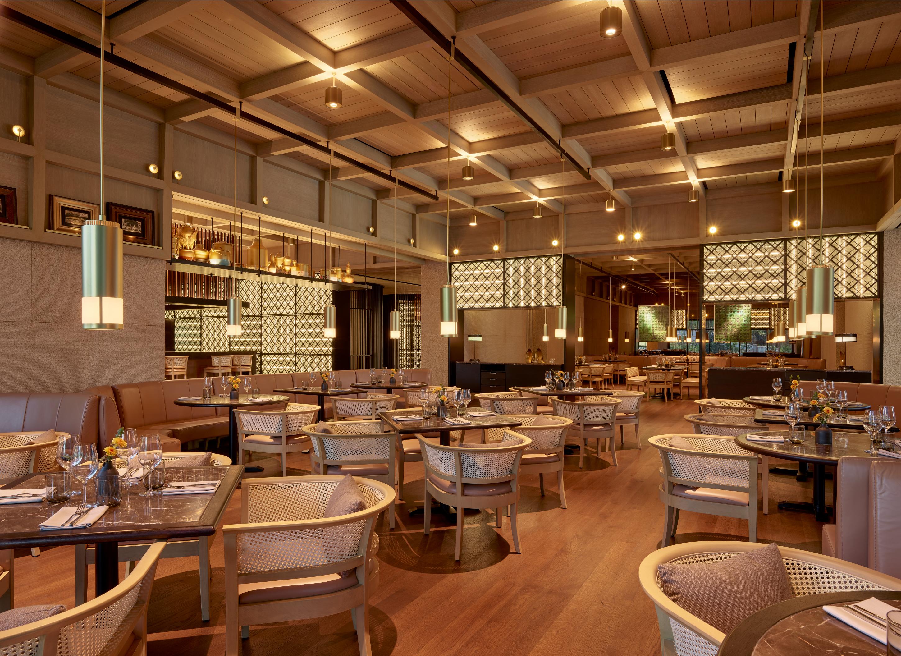 더 루마 호텔 앤 레지던스 쿠알라룸푸르 외부 사진 Interior of the restaurant